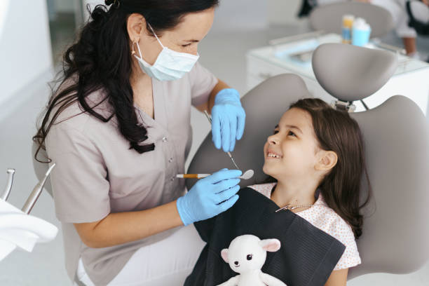 Best Emergency Dental Extractions in Lesslie, SC